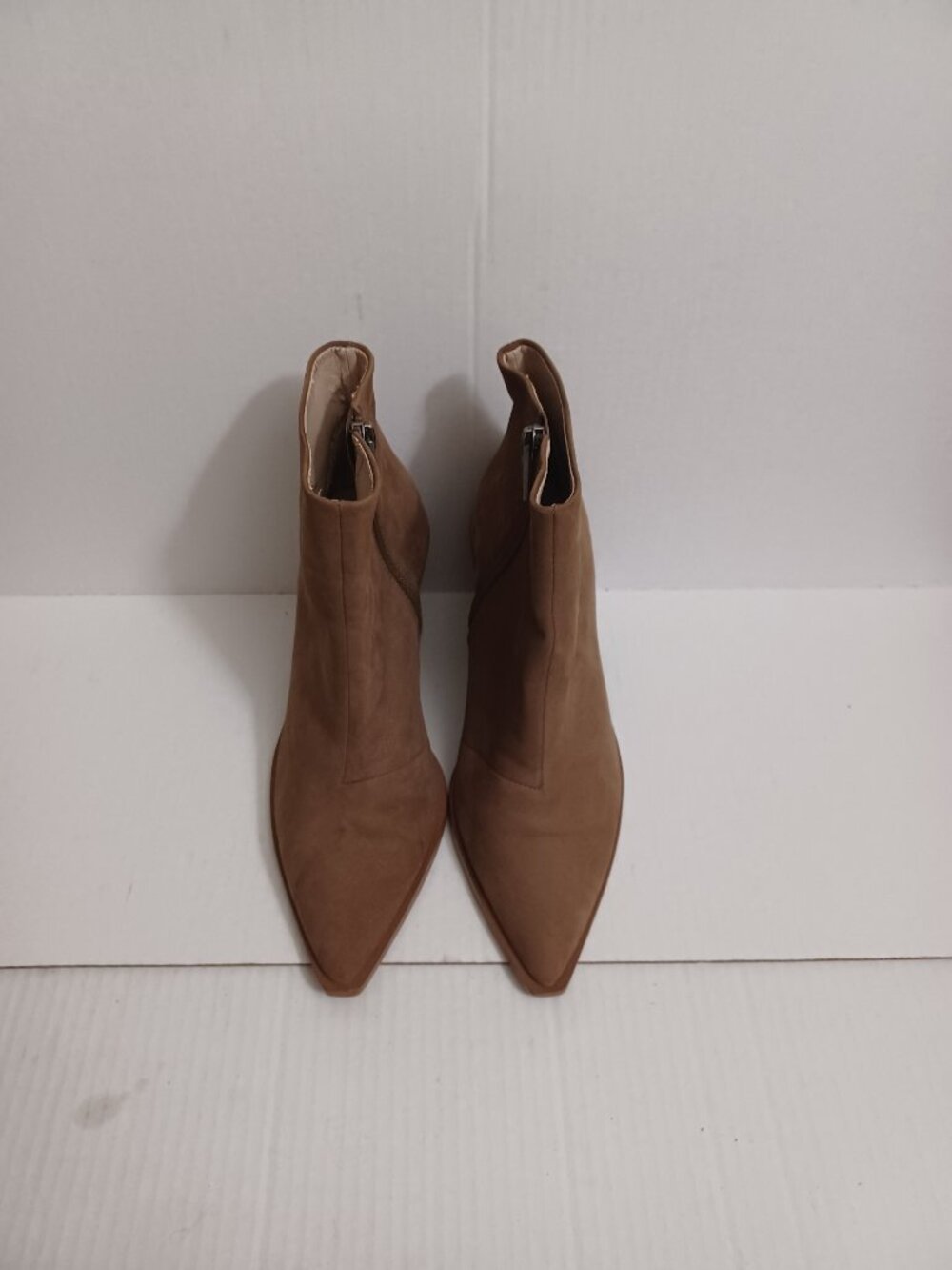 1.STATE KELTE ANKLE BOOTS BROWN SIZE 7M